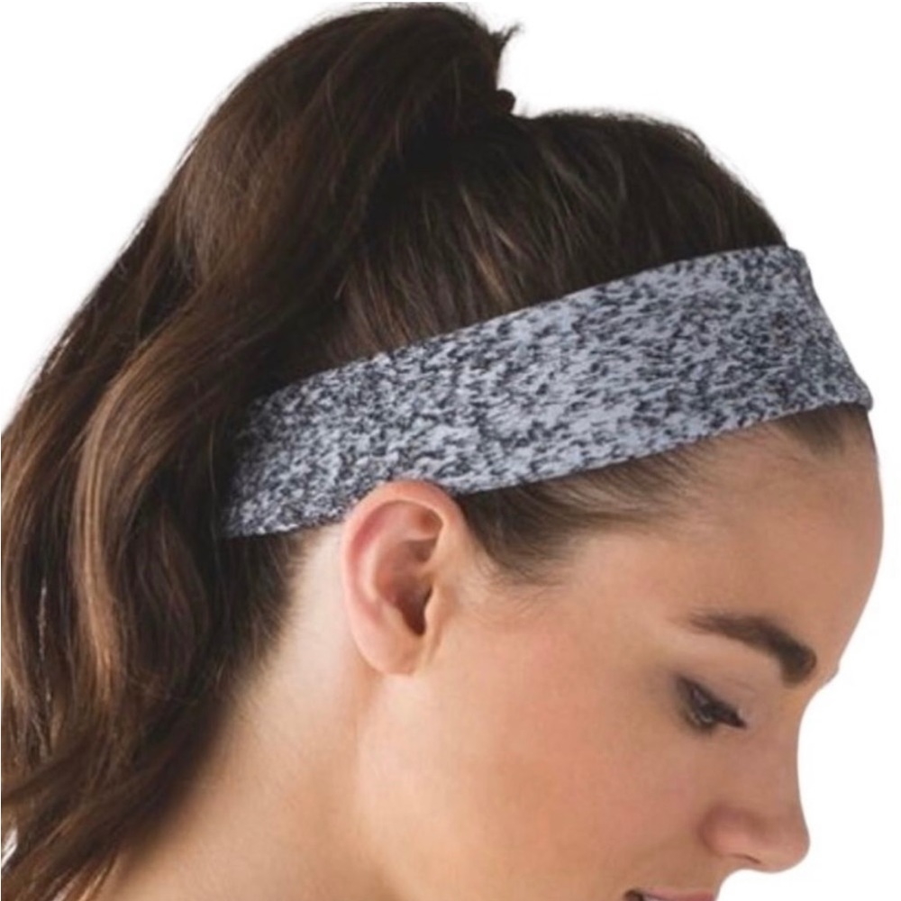 LULULEMON Fly Away Tamer HEADBAND